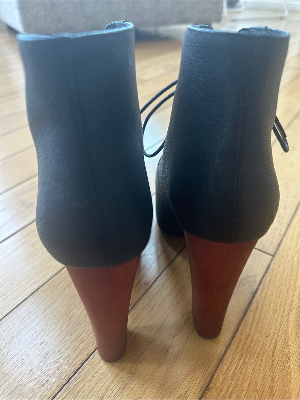 JEFFREY CAMPBELL LITA Boots Black Distressed Leather Size 6 - Picture 5 of 8